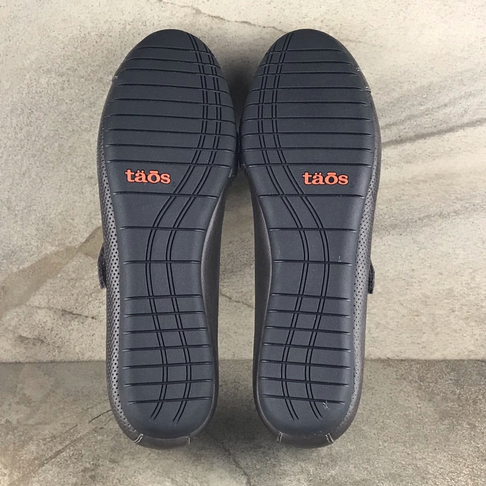 NEW Taos Scamp Mary Jane Flats - Picture 8 of 14